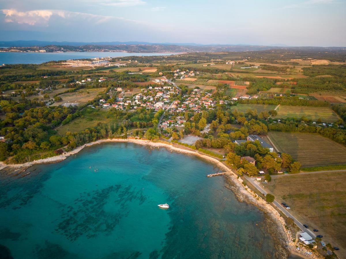 Tisa Homes Savudrija Εξωτερικό φωτογραφία